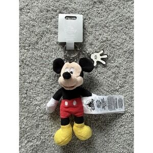 Disney Parks Mickey Mouse Plush Keychain with Hand Bag Charm NEW